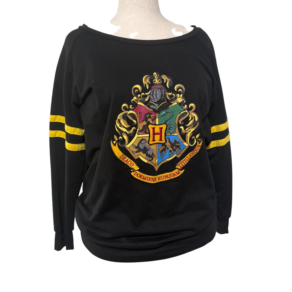 Universal Studios Harry Potter Women pullover sweatshirt large round N Hogwarts
